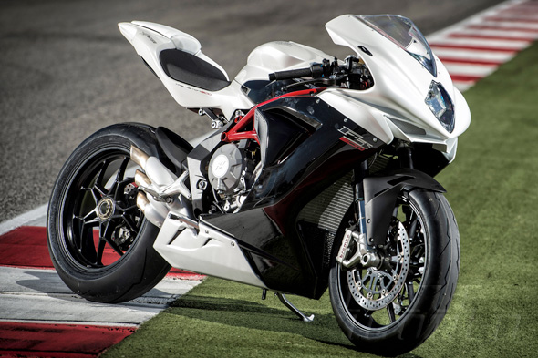 Front 3/4 view of 2014 MV Agusta F3 800 (color: Pearl White/Black)