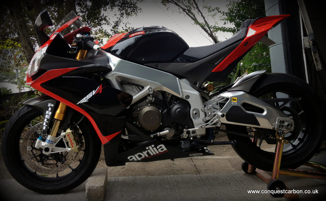 Aprilia RSV4 Carbon Fibre