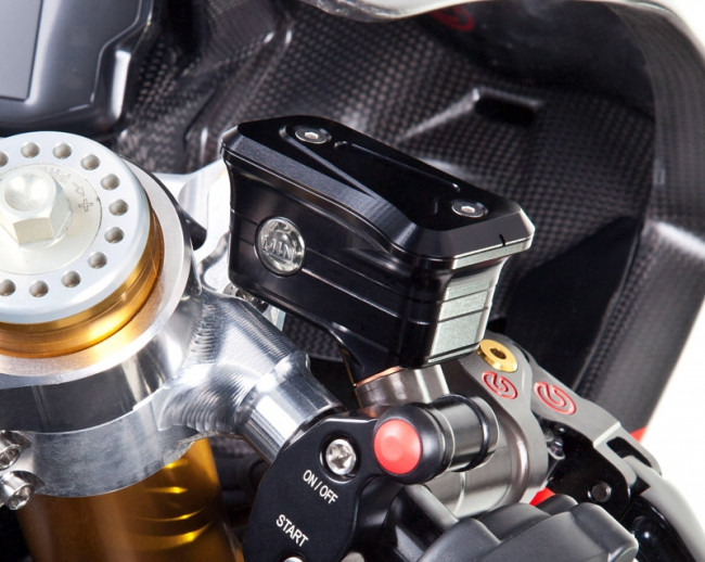 MotoCorse Ducati Brembo RCS Racing Integrated Brake Clutch Reservoir Tanks