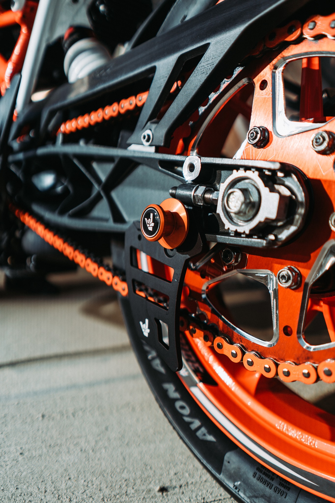 EK Motorcycle Chain 520 (Race) 120 Links - Orange