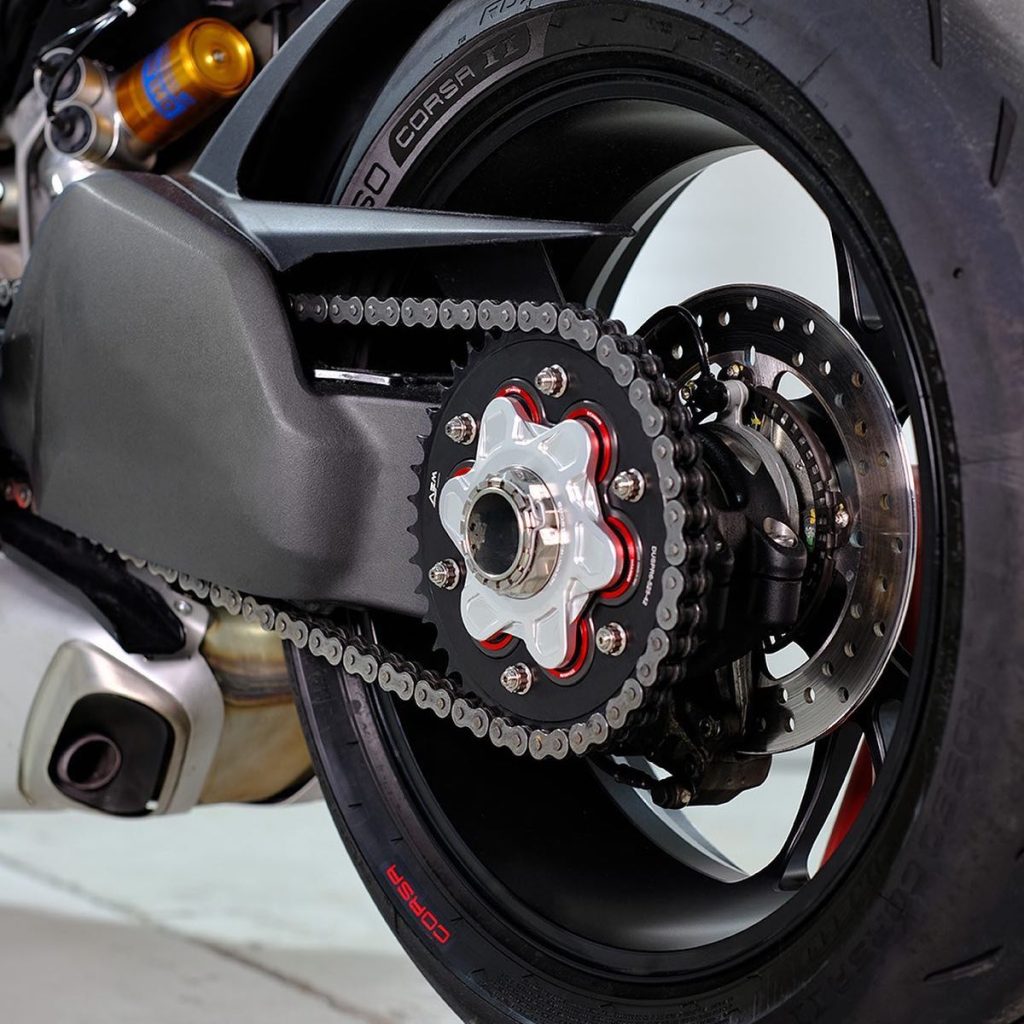 AEM Factory Ducati Panigale V4 / Streetfighter V4 Sprocket Flange Hub ...