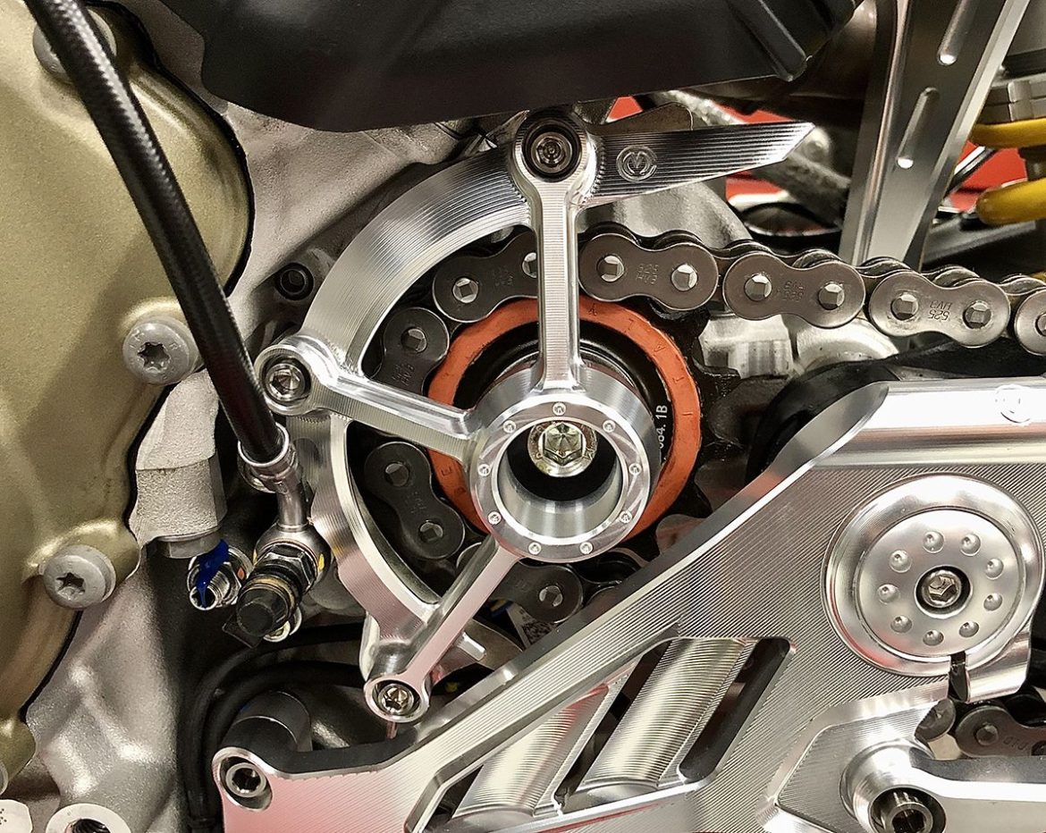 MotoCorse Ducati Panigale V4 / Streetfighter V4 Front Sprocket Cover
