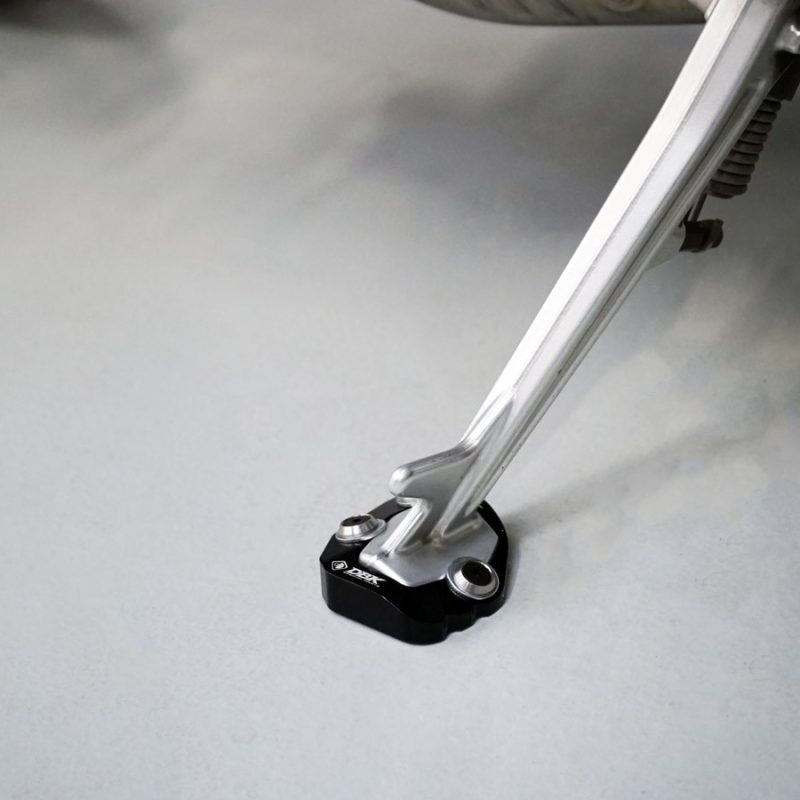 Moto Cavalletto Piastra Cavalletto Laterale Estensione Del Piede Pad Estensione Per Benelli Leoncino 500 BN302 BN251 Espansore Per Staffa (Color : Silver