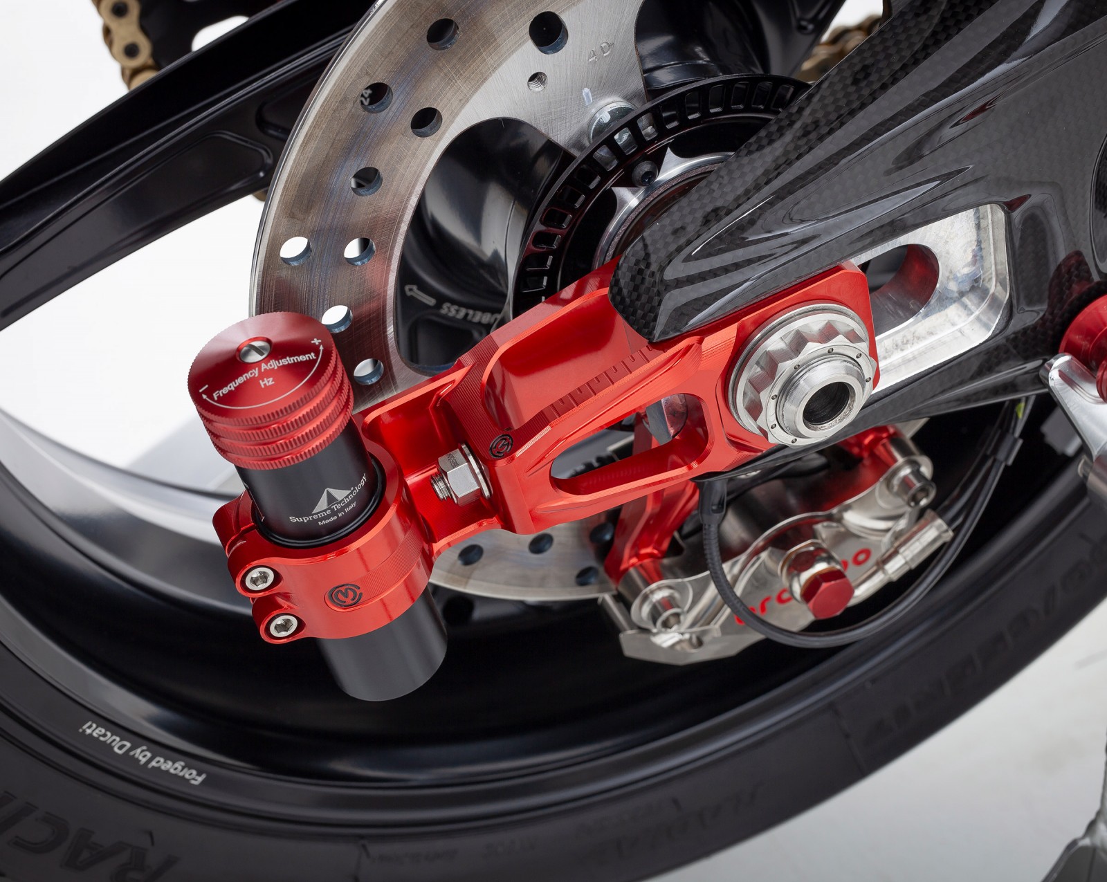 MotoCorse Ducati Panigale V4 Chain Adjuster + Supreme Technology Oversuspension Kit 2025+