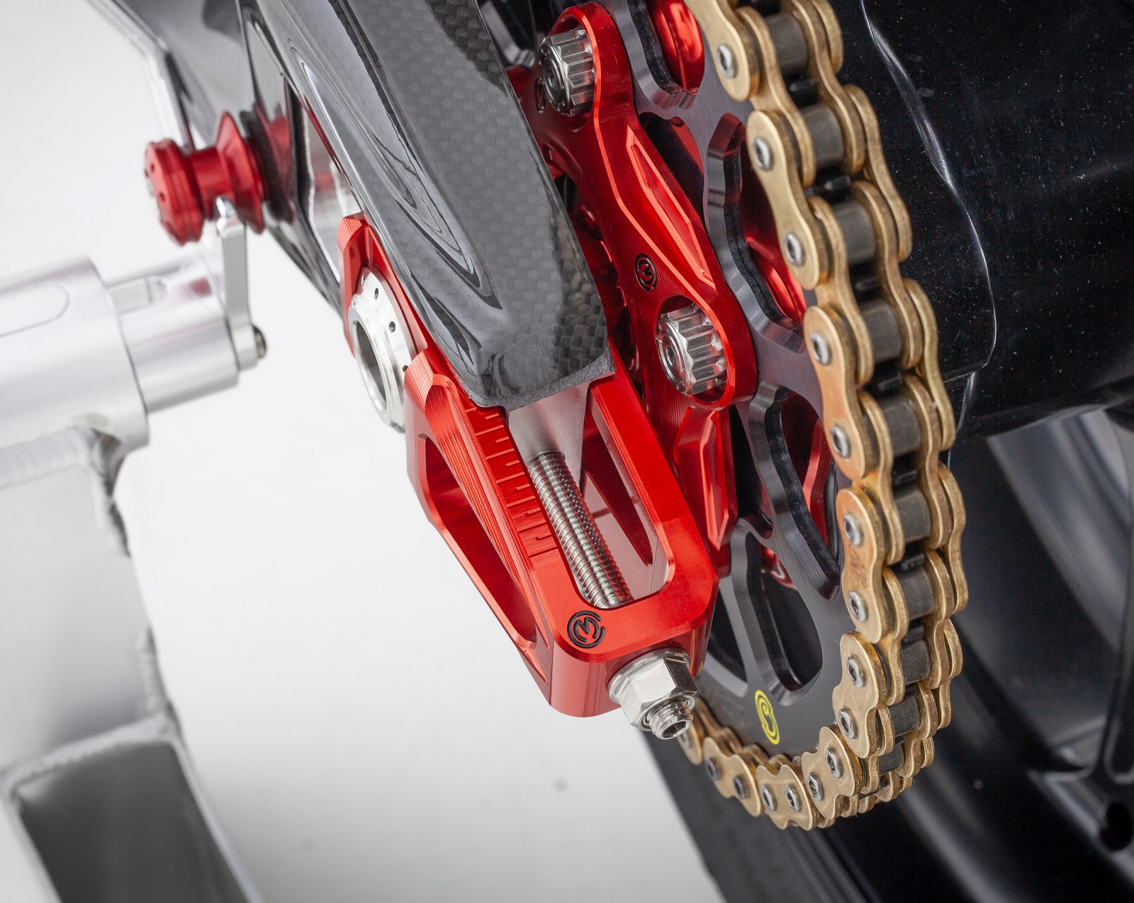 MotoCorse Ducati Streetfighter V4 Chain Adjuster + Supreme Technology Oversuspension Kit 2025+ - Image 12