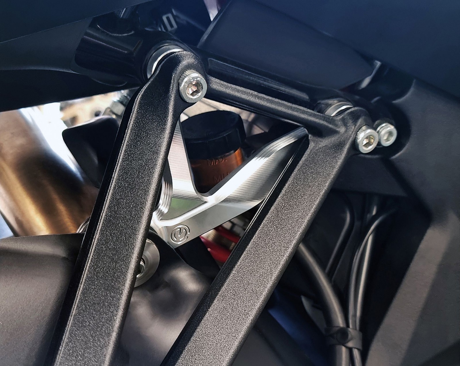 MotoCorse MV Agusta Brutale 1000 / Rush Silencer Exhaust Brackets x2 - Image 2